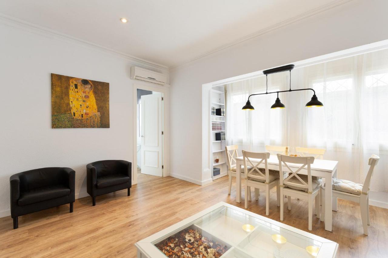 Stay U-Nique Apartments Mallorca II บาร์เซโลนา ภายนอก รูปภาพ